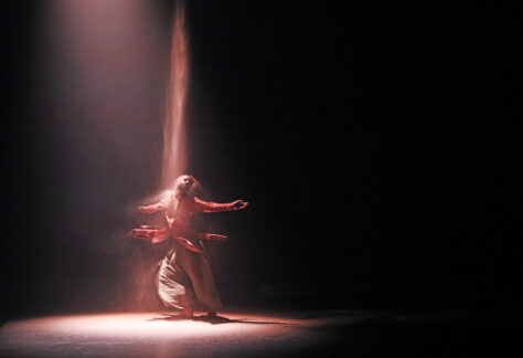 0U7A6836_Samsara by Aakash Odedra Company, Dancer Aakash Odedra, photo by Nirvair Singh Rai
